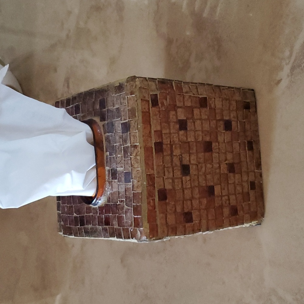 Glass Mosiac Tissue Box